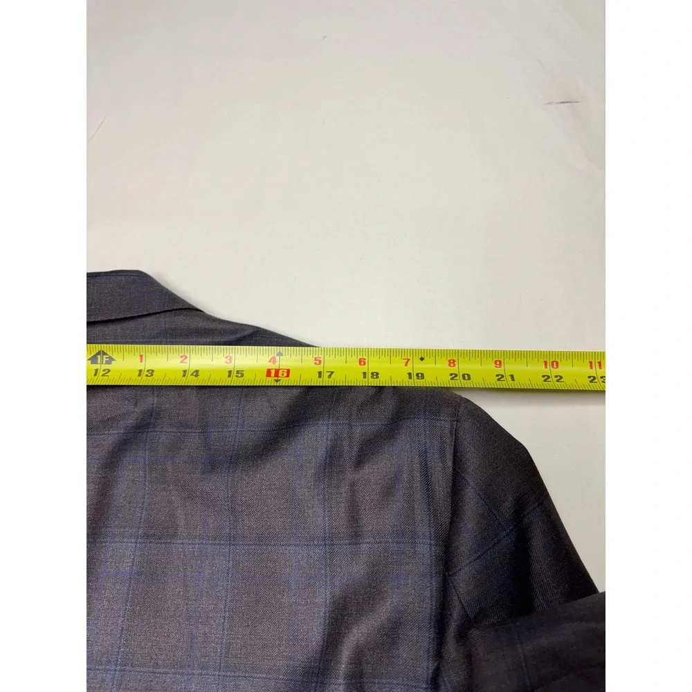 NWT Peter Millar SB Flynn Grey Windowpane Plaid 100% Wool Blazer Mens 44S $595